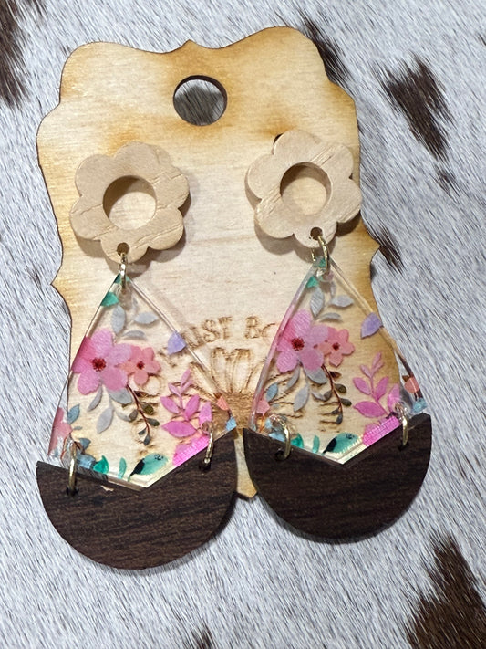 Daisy Stud Floral Dangle